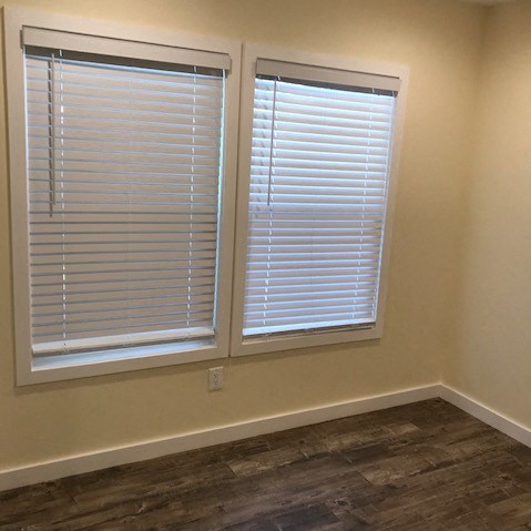 943 E 87th Pl Studio Apartment for Rent - Photo gallery 2